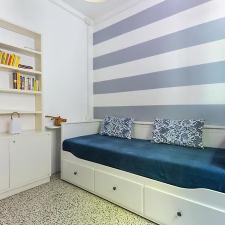 Le Tre Palme * 阿祖罗港