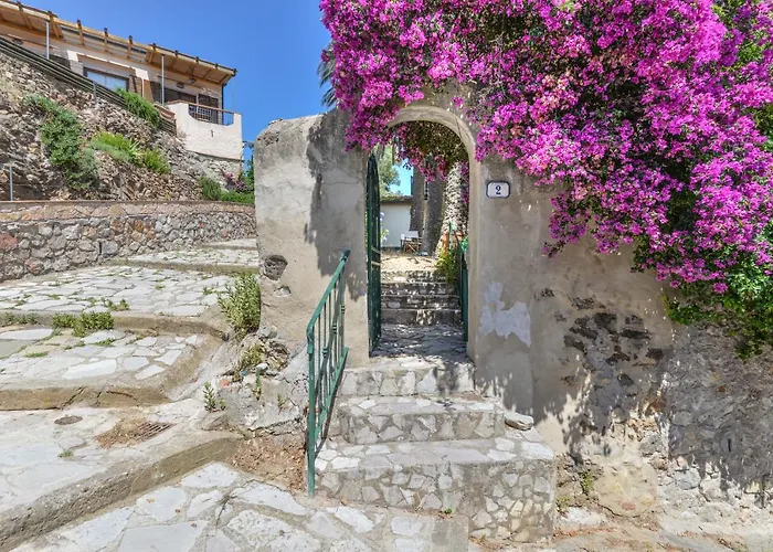 Le Tre Palme פורטו אזורו